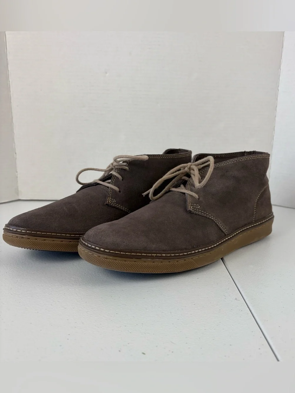 Johnston & Murphy Wallace Chukka Boots Taupe Suede Mens Sz 10M Shoes E15